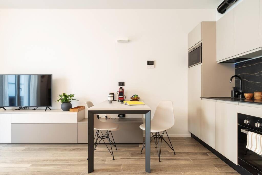 Emotichome 7 Flexyrent Studio Милано Екстериор снимка